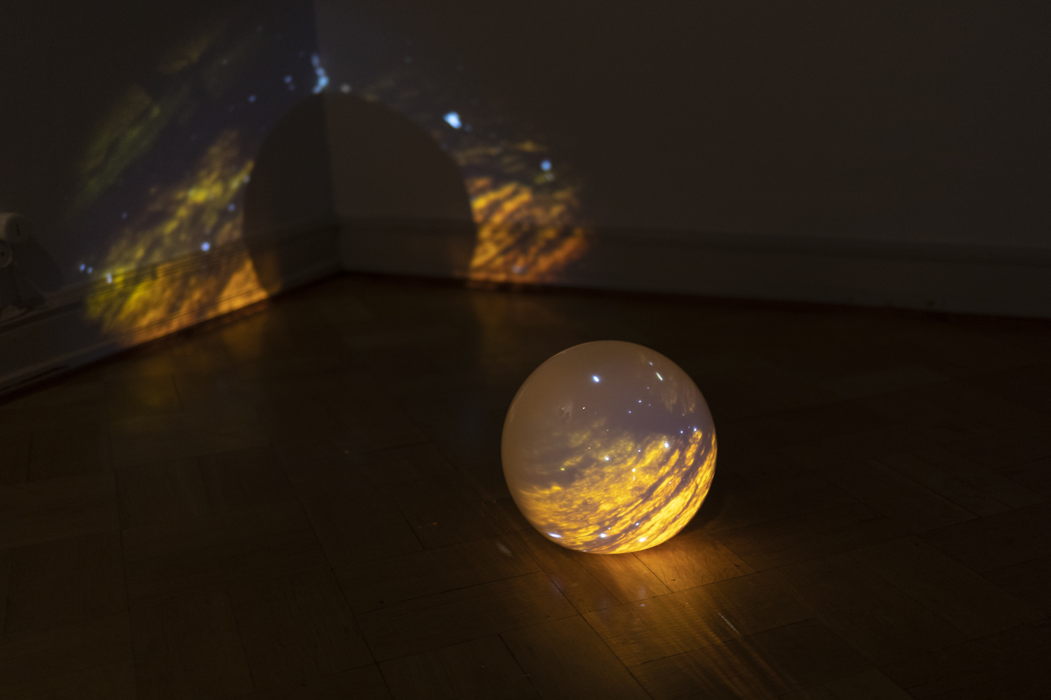 The Main Show, video installation (2023)